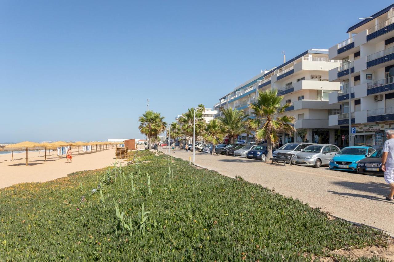 Al - Apartamentos Vista Mar Quarteira Eksteriør billede