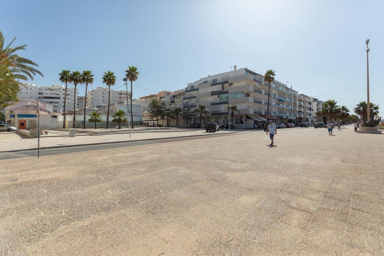 Al - Apartamentos Vista Mar Quarteira Eksteriør billede